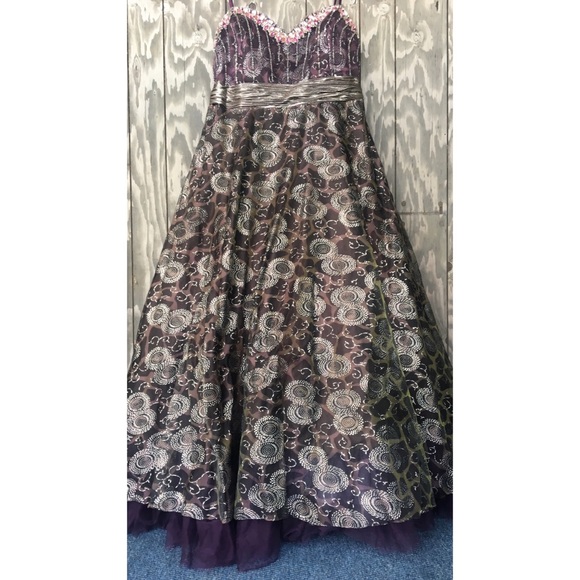 🌻org. $200 Riva Prom Dress *Altered - Picture 4 of 7